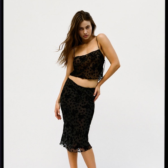 Realisation Par THE BEA
in Cosmos Devoré - Picture 1 of 3